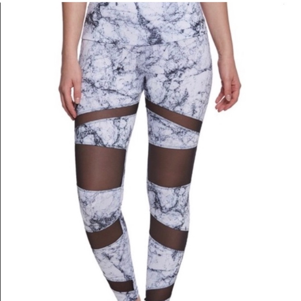 Onzie marbled leggings